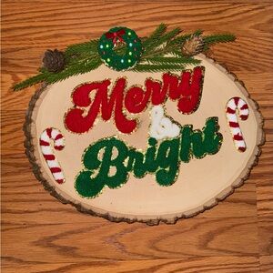 Festive 'Merry & Bright' Holiday Plaque